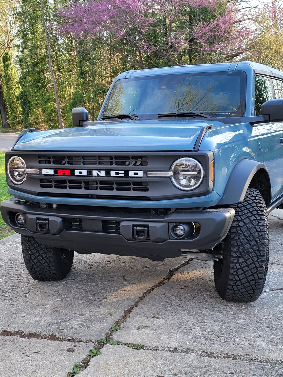 After getting in an accident I finally got my <a href="/Ford/">Ford Motor Company</a> Bronco back and I couldn't be happier