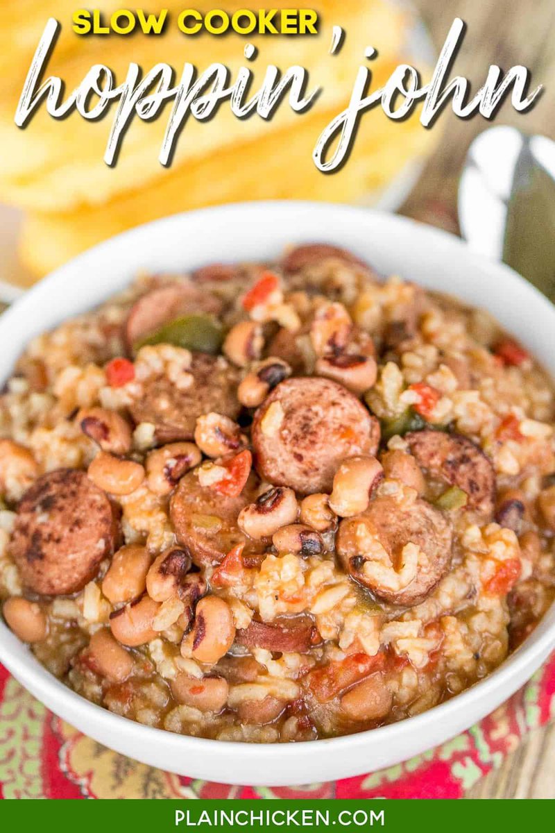 Like why are we arguing when our diasporic dishes are literal siblings?! They got the same parents like stop trynna break up the home!

1. Feijoada 🇧🇷
2. Red Beans &amp; Rice ✊🏾🇺🇸
3. Pelau 🇹🇹
4. Hoppin John ✊🏾🇺🇸