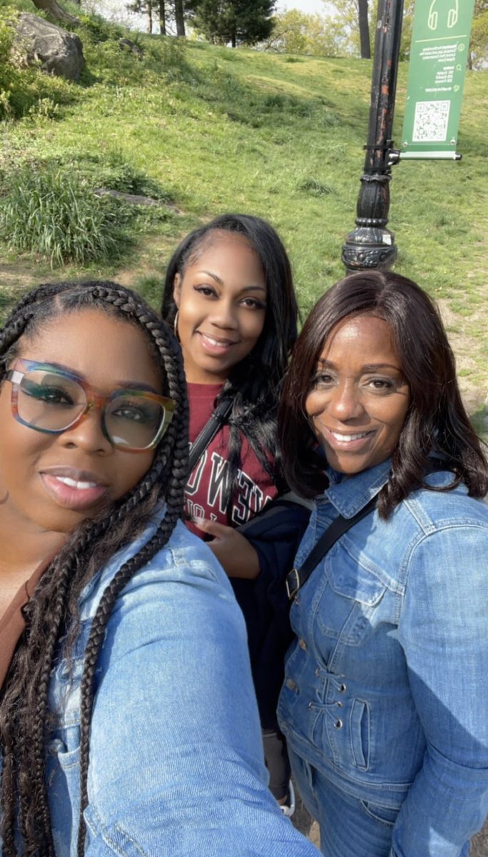 CamilleEd_954's tweet photo. Providing new experiences and opportunities for @MTLBCPS1 @browardschools scholars 💛 @MIT, @Harvard , @ApolloTheater , @CentralParkNYC , @nyuniversity  @Columbia @TimesSquareNYC @Princeton @TempleUniv @UniversityofP https://t.co/uMxJgQ51QD