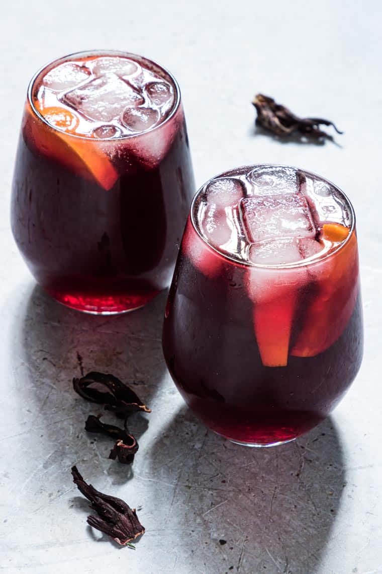 keatingssixth's tweet photo. We got drinks too! This lil hibiscus flower drink is a personal fave and is native to where? Africa yes ma’am.

1. Jamaica 🇲🇽
2. Bissap 🇸🇳
3. Sorrel 🇯🇲
4. Karkade 🇸🇩 https://t.co/wU5hykcIy7