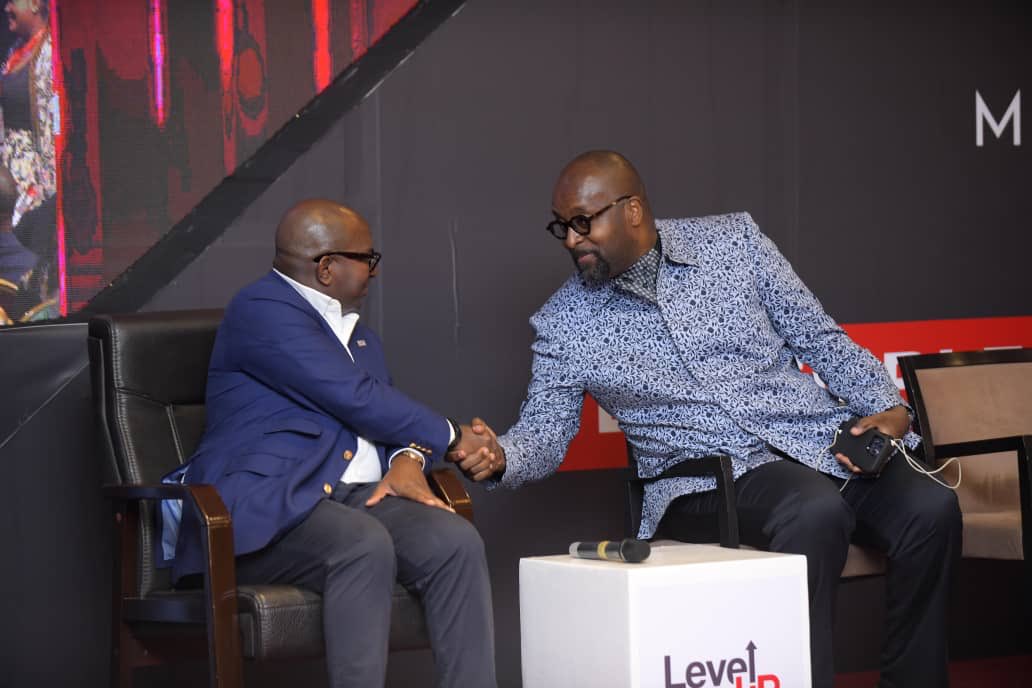 #PDL_145, où en sont travaux?
Mardi 2 mai, 11h30, de #Lukula, <a href="/TopCongo/">TOP CONGO FM</a> fait point avec le 1er Ministre ⁦<a href="/LukondeSama/">Sama Lukonde</a>⁩
LE DÉBAT SPÉCIAL des 4 coins #RDC⁩
⁦<a href="/PlanRdc/">Ministère du Plan et de la C.A.D 🇨🇩</a>⁩ ⁦<a href="/PrimatureRDC/">Primature de la République Démocratique du Congo</a>⁩ 
⁦⁦<a href="/g_banduofficiel/">Guy Bandu Officiel</a>⁩ ⁦<a href="/BCeCoRDC/">BCECO - Bureau Central de Coordination</a>⁩ ⁦⁦<a href="/mwandochris/">Mwando Christian</a>⁩ #DRC