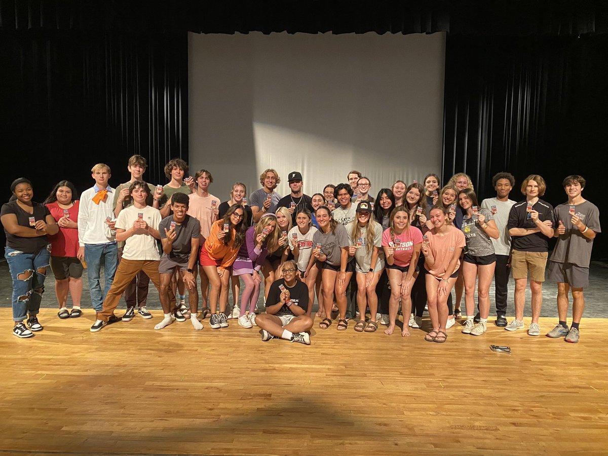 DeLand High Renaissance tweet media