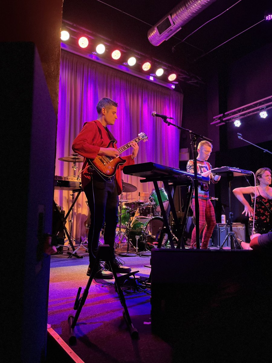 jcharney's tweet photo. we had a lot of fun sharing a stage and green room with Xiu Xiu last night!!! Moth Broth pic credit @cold_broo https://t.co/MLHZW4r9jj