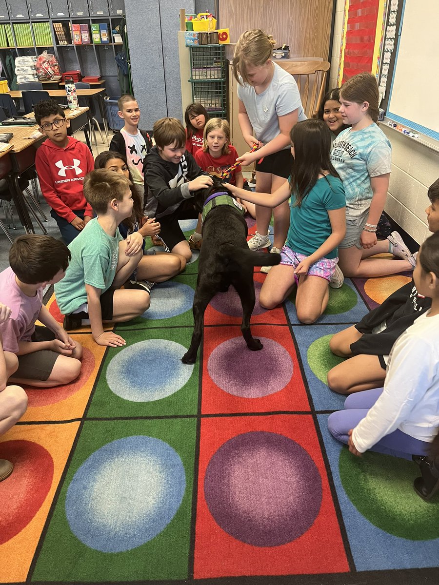Started my Friday at morning meeting <a href="/OESlearns/">OESprincipal</a> with Mrs. Welk’s class and <a href="/SSDOGS/">Susquehanna Service Dogs</a> Cider.