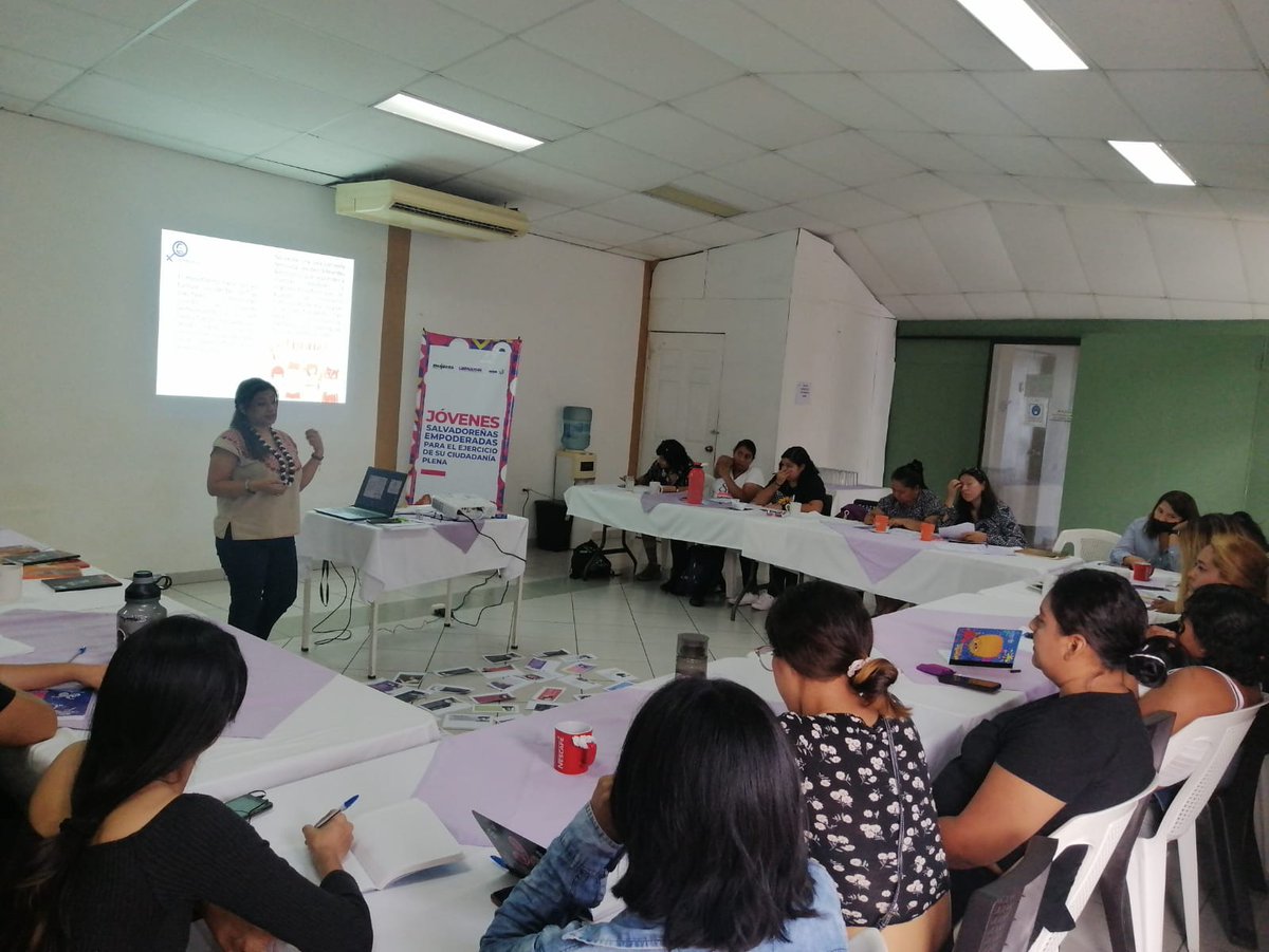 Diplomado | Las Mélidas

✅Hoy iniciamos el diplomado sobre feminismo e incidencia política como parte de las actividades del proyecto "Jóvenes salvadoreñas empoderadas para el ejercicio de su ciudadanía plena, fase 2"

<a href="/fmujeres/">Fundación Mujeres</a>
