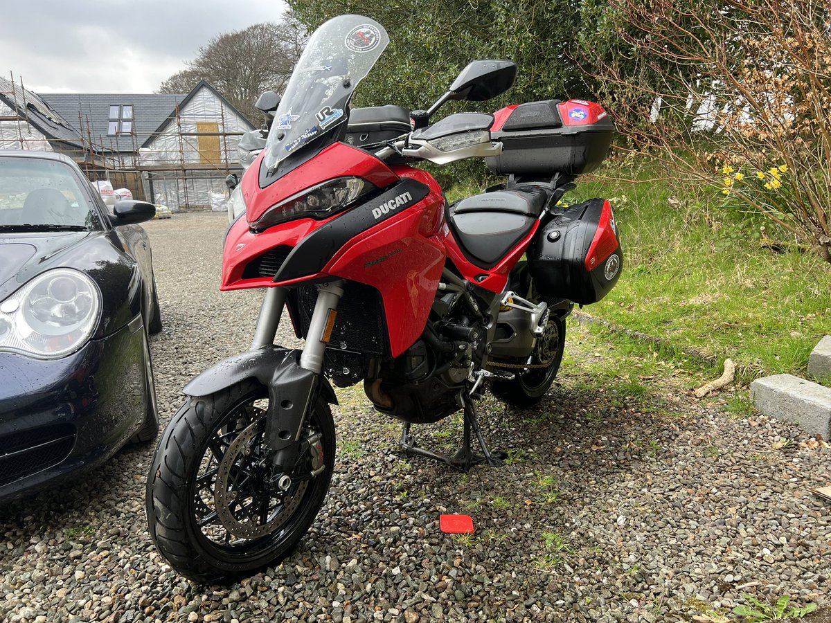 Got the bike cleaned and checked over before heading out on our 1st @QueensferryMoto Tour of the season on Monday👍 #TheHighlandLoopTour 👍😎🏴󠁧󠁢󠁳󠁣󠁴󠁿👊 #jointheride #Ducati #MultistradaS
