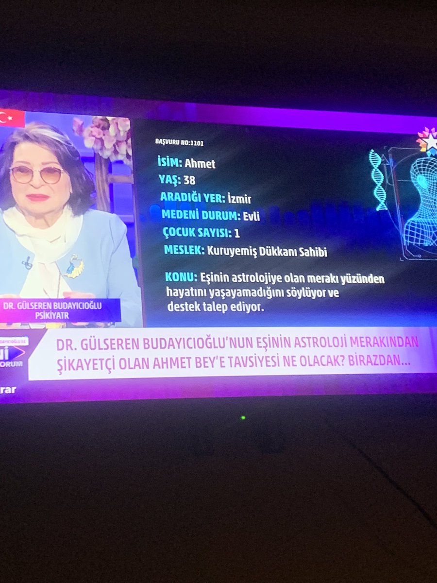 serpenecem's tweet photo. Rüyalarımın saçmalık seviyesi ahhaahajahajja https://t.co/DWk39UrwLa