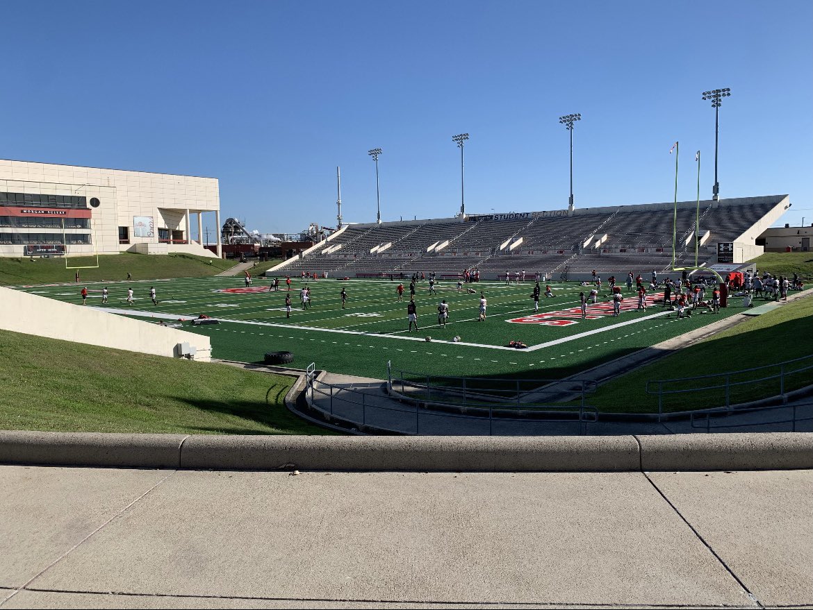 Austin Roberts tweet media