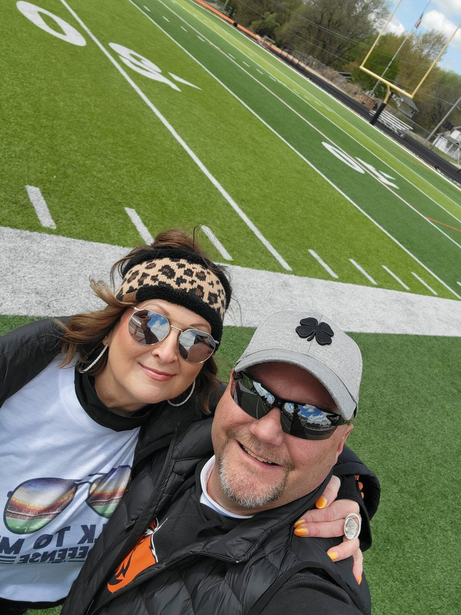JPPauley's tweet photo. @PauleyPawket4 and I had a great time today at @BakerU_Football spring football game! The team is looking good. #BUon2 #RTO https://t.co/hi0Drptu0W