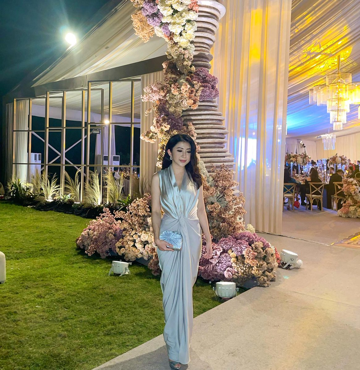 aaaa080887's tweet photo. Get glammed up for a night ✨
pretty clutch https://t.co/S6FMAcuNKX
