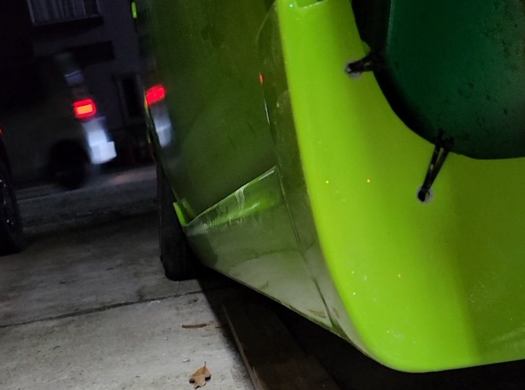 BatChanLap's tweet photo. ワゴンR用サイドステップ流用加工⚡

#lapin #wagonr #oneoff #sidestep #chinspoiler #badface #leon #work #euroline #allpaint #custom #he21s #mn21 #mh22 #ラパン #ワゴンR #サイドステップ加工 #ワンオフ #シャコタン #車高短 #blowd #カスタムカー #カスタム https://t.co/VztYfPdpPo