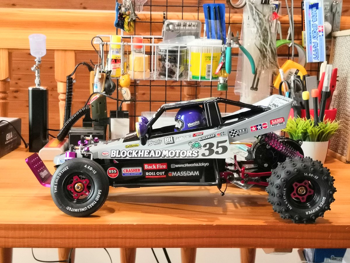 ahurorc's tweet photo. グラスホッパー完成🙌
#グラスホッパー
#タミヤ
#タミヤRC 
#blockheadmotors
#t4works
#t4workstokyo
#tamiya
#tamiyarc 
#grasshopper https://t.co/NX7CFJwTuf