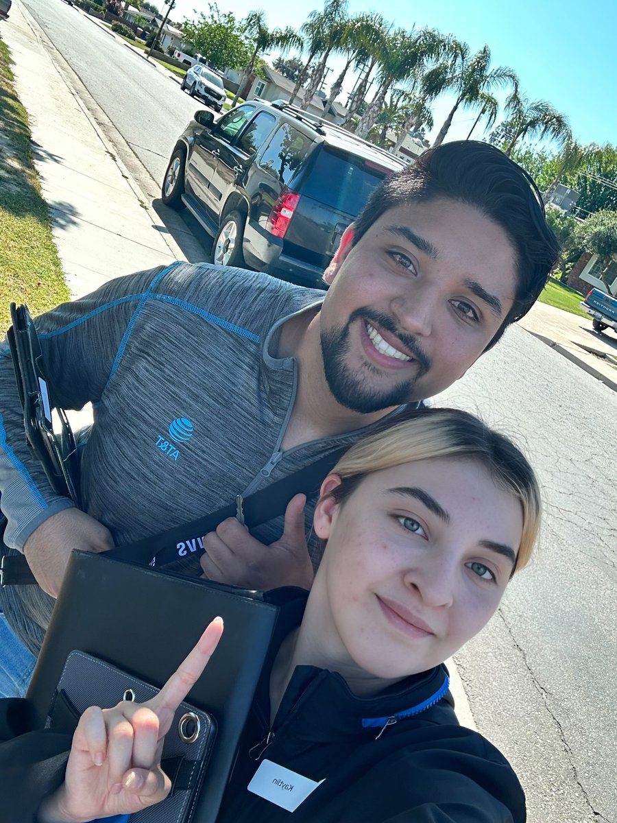ChrisATTMing's tweet photo. Congratulations to Myself and Kaytlin!!
         Ming Crew 
@kaytlin661 coming in with a double play 
Fiber 300 ✅ DTV via internet👏🏼

Myself coming in with 
Fiber 300✅
2 VGA’s, PA1, PA1 ✨👏🏼✅
Let’s keep up the good work Kaytlin 🙌🏻 https://t.co/AQDw1xBD9v