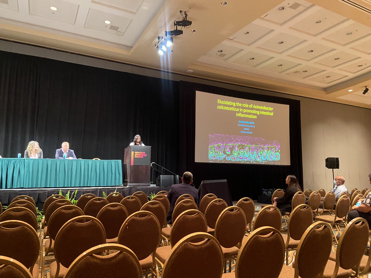 #ProudPI moment - love seeing @janiecesharmell presenting her work on #Acinetobacteria and #gut #inflammation

 @APSPhysiology #APS2023 #wearephysiology