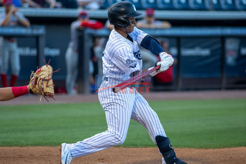 LegendsOnDeck's tweet photo. Our newest site Photographer @ajohnny_09 and his great shots at the @TampaTarpons game on April 20, 2023 in Tampa. #JaredSerna #LeonardoPestana https://t.co/Cat5LqnwaY