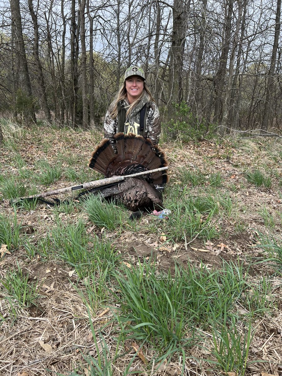 jonigladbach's tweet photo. Nice Missouri gobbler 🦃 #hunting #turkeyhunting https://t.co/W5LGWUAOGI