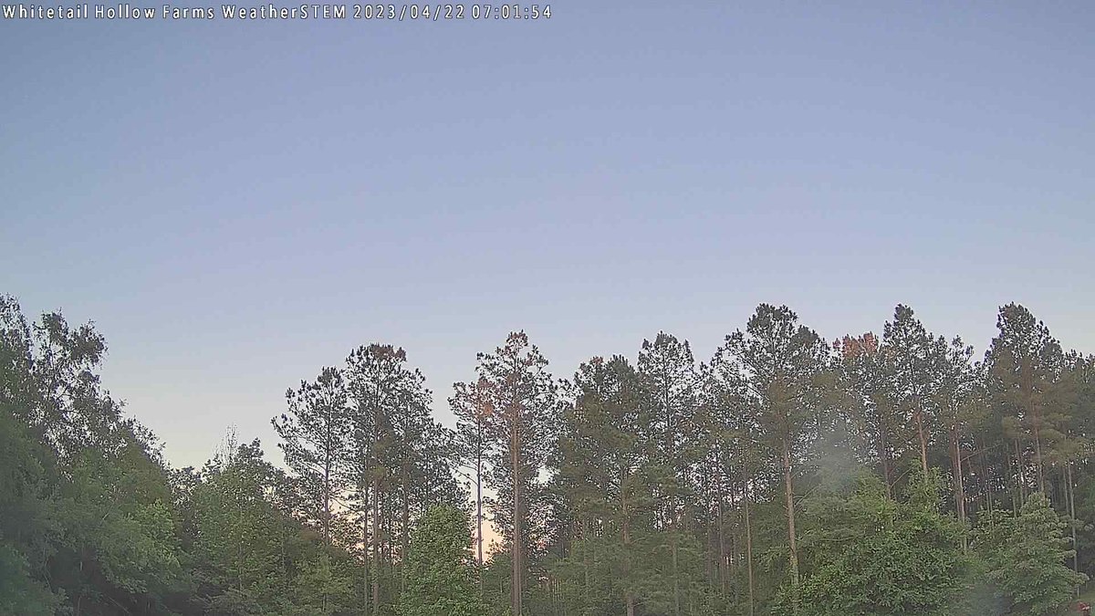 WHFWxSTEM's tweet photo. Whitetail Hollow Farms at sunset and it's 73.3 F. https://t.co/W2sRHmQlMH