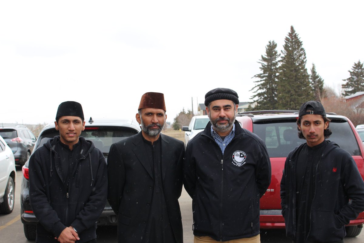 Ahmadiyya Muslim Jama'at, Lloydminster members offered Eidul Fitr Prayers  at Baitul Aman Mosque Lloydminster
#Lloydminster, #AMJLloydminster, #BaitulAmanMosque, #EidulFitr