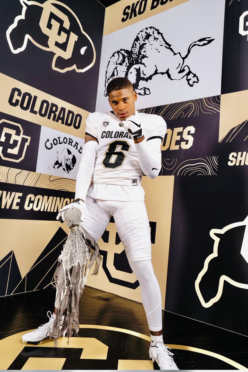 Had an amazing time back in Colorado the fans and coaches showed love and the atmosphere was definitely crazy! 🦬 @DeionSanders @CoachBox6 @CoachFleaBUFFS @CoachKellyBuffs @ncec_recruiting @CSmithscout @NatlPlaymkrsAca @ChadSimmons_ @SWiltfong247 @scoop1914 @theyoungcoach