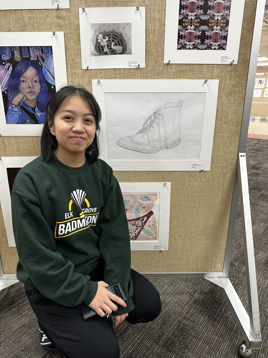 Some more “Do I have take this picture Aguilar?” photos from the @District214 Spring Art Show! 🤳👩‍🎨🖼️ @EGFineArts @ElkGrove_HS #WeArtEG