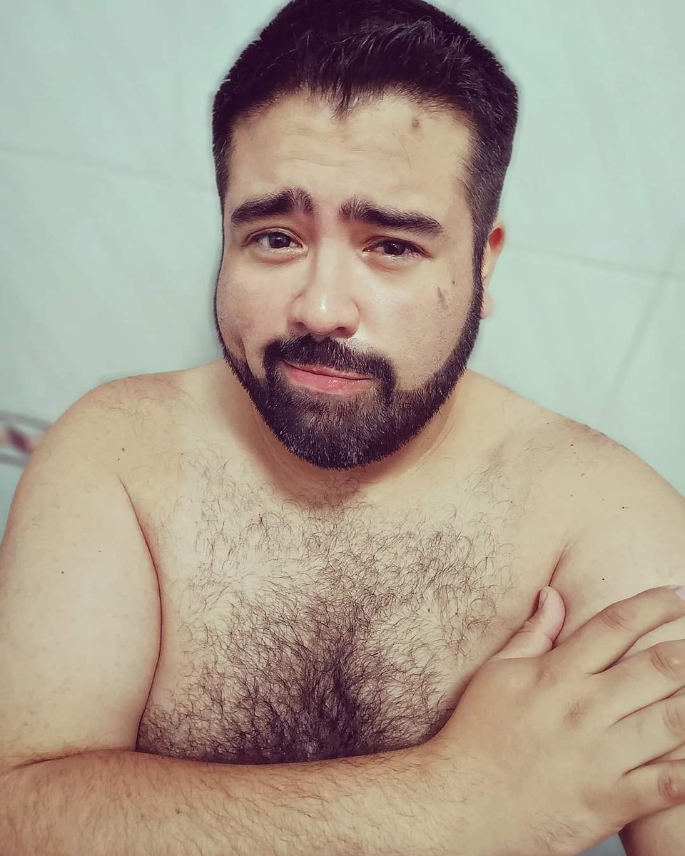 Bearpxndx's tweet photo. Dรญa pesado....๐บ๐พ๐น๏ธ๐ฎ
#Bears #beardedmen #beardedbears #LGBTQ https://t.co/zcYMVU7ywU