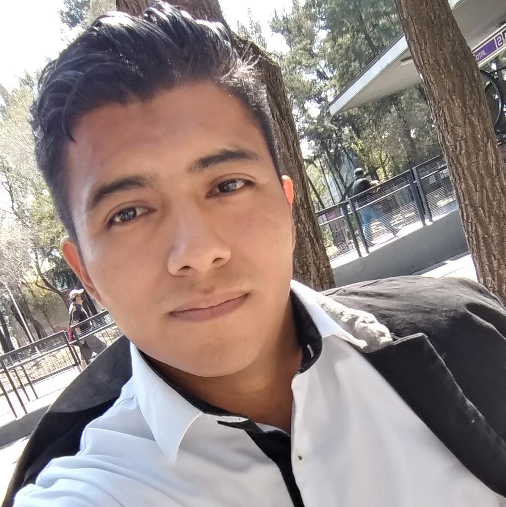 Omargm23's tweet photo. #NuevaFotoDePerfil https://t.co/pKrACV8mTG