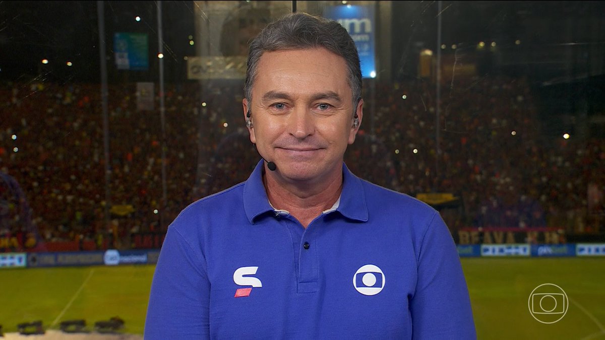 falamaisonline's tweet photo. Rembrandt Jr se despede do Recife nas finais do Campeonato Pernambucano.
https://t.co/nASlJD6adG
#GloboPernambuco #GloboRio #Televisão #FalaMaisOnline https://t.co/Ken6DYs4PA