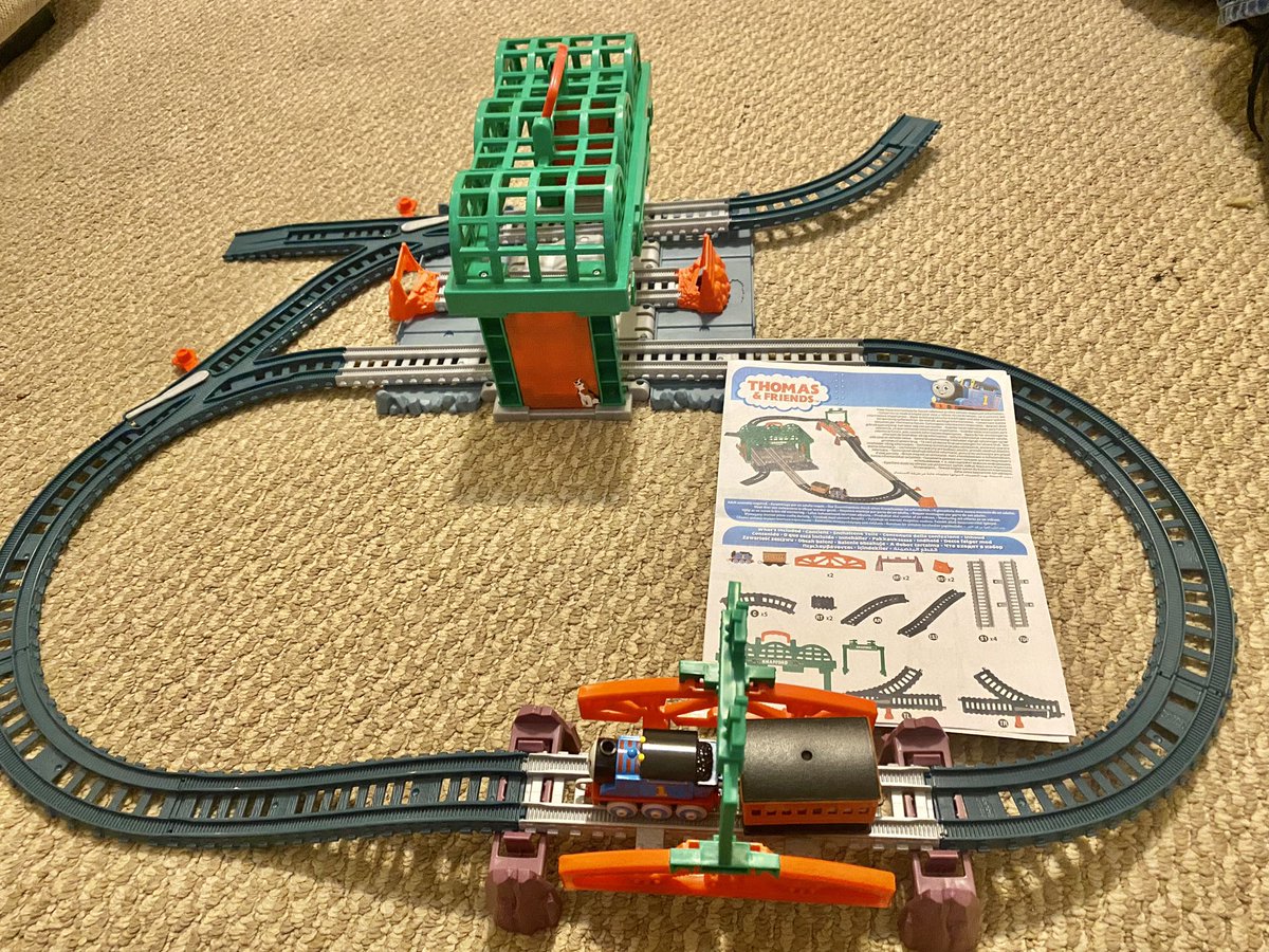 AshleyDeMoss6's tweet image. #AllEnginesGo #ThomasAndFriends #PushAlong #KnapfordStation One of my favorite presents!