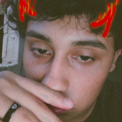 joseajh_2005's tweet photo. #NuevaFotoDePerfil https://t.co/cyUg0MYr1B