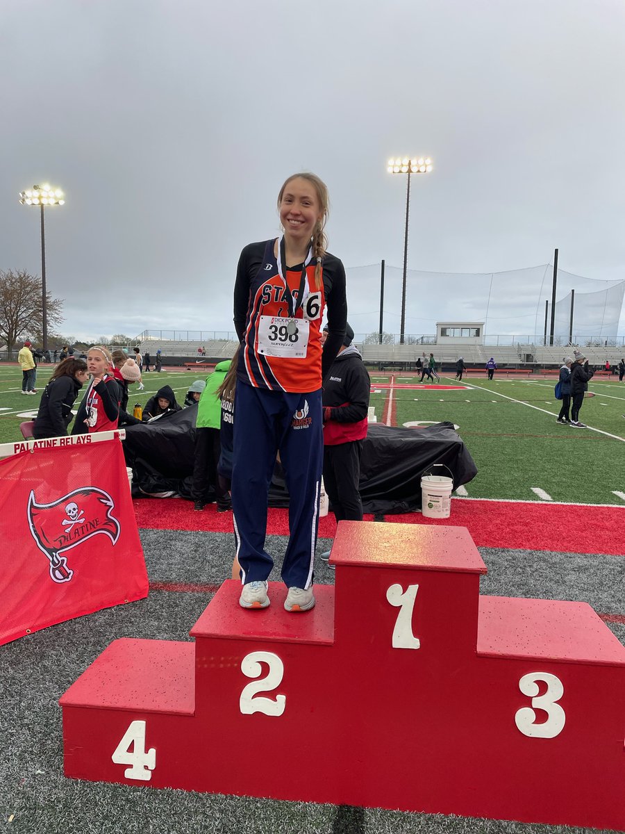Another outstanding race by junior Amanda Pocica!! It wasn't enough just to qualify for the 1600 at the Palatine Distance Night Invitational...so she ran a 8.45 second PR, set another school record (5:09.63), and finished 2nd in her heat (seeded 6th)!! Congratulations Amanda!