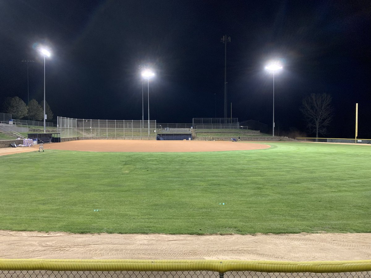 3&amp;2 baseball down in KC. Fun regrade of “the pit”