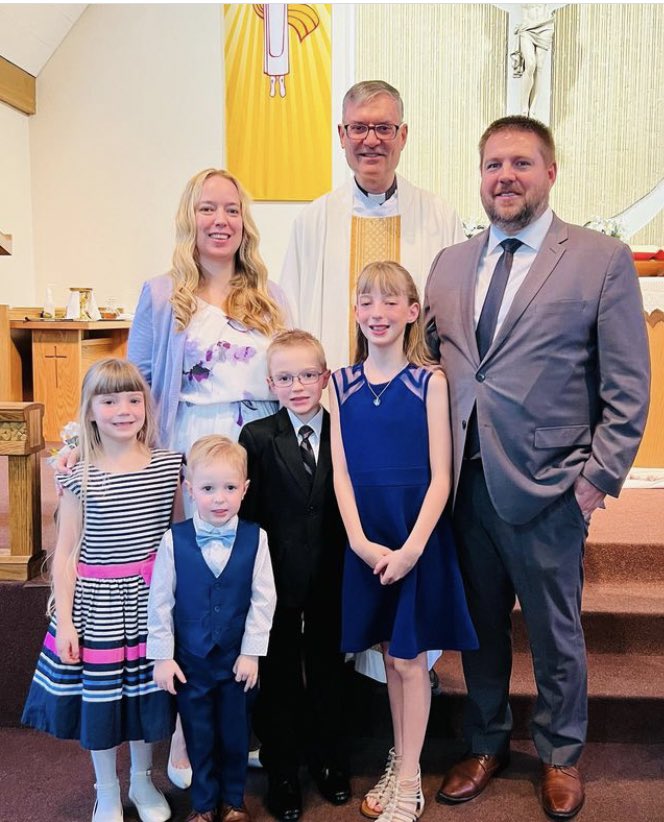 Teresa Hartnett tweet media