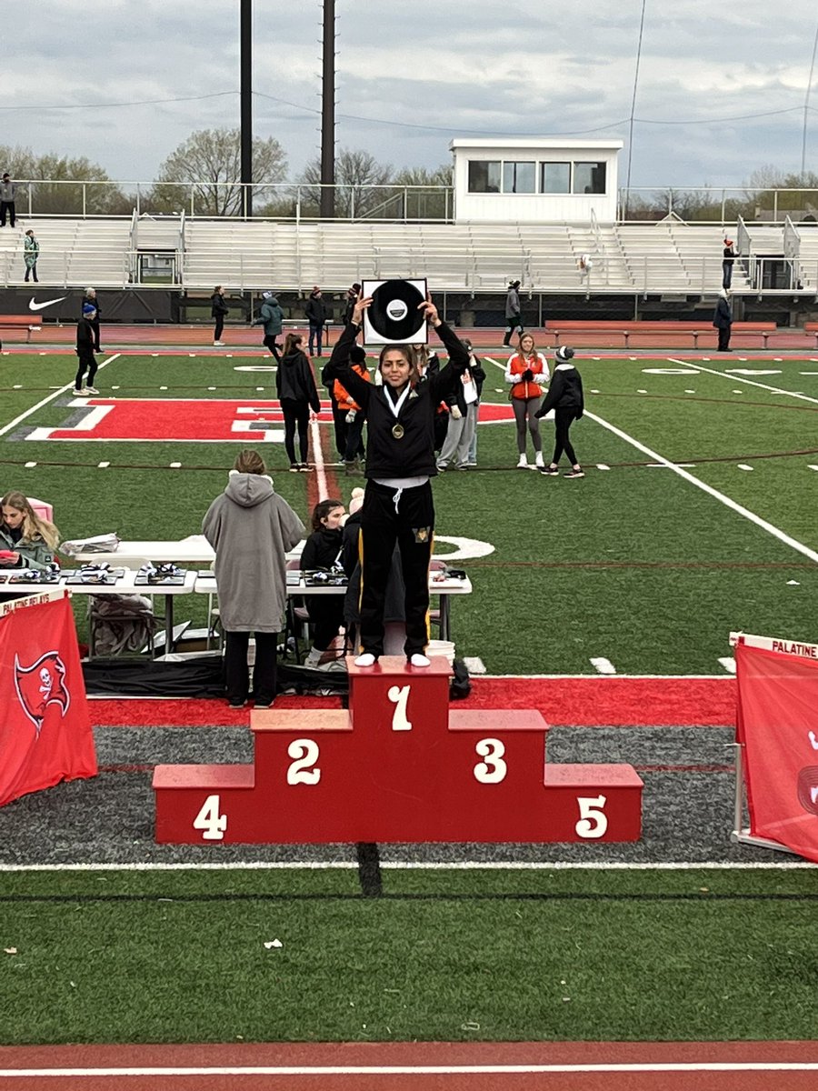 JWHSdistance's tweet photo. She Came. She Ran. She Executed. Janell ran with confidence and ran a lifetime PR of 2:20.32 in the 800m ; 800 Meter UNDERCARD CHAMPION @ Palatine Distance Night! #changethingsup #proudcoaches #teammatesupport #tigerpride🐯 https://t.co/NoirBL277V