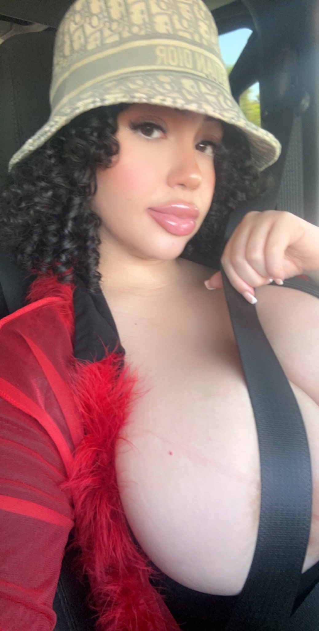 meldadel on X: buckle up :) t.corQMHEYKh9U  X