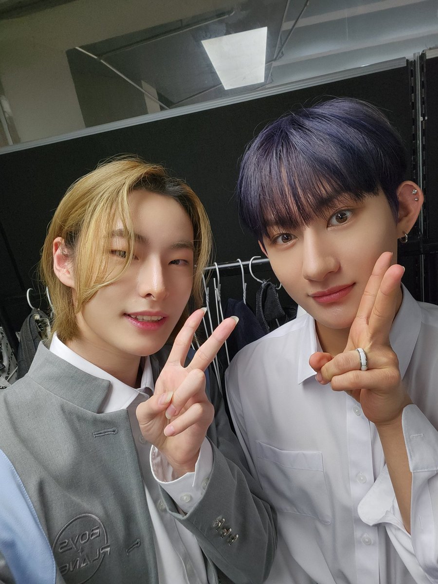 minseosite's tweet photo. minseo with the other trainees pt. 2
𓂃𓈒
 #장민서 #보이즈플래닛 #JANGMINSEO #BOYSPLANET #WOOLLIMBOYS #울림즈 #WOOLLIMZ #CHENKUANJUI #ANTHONNY #HARUTO #JUNGSEYUN #천관루이 #안토니 #하루토 #정세윤 https://t.co/bHrDWhoI7h