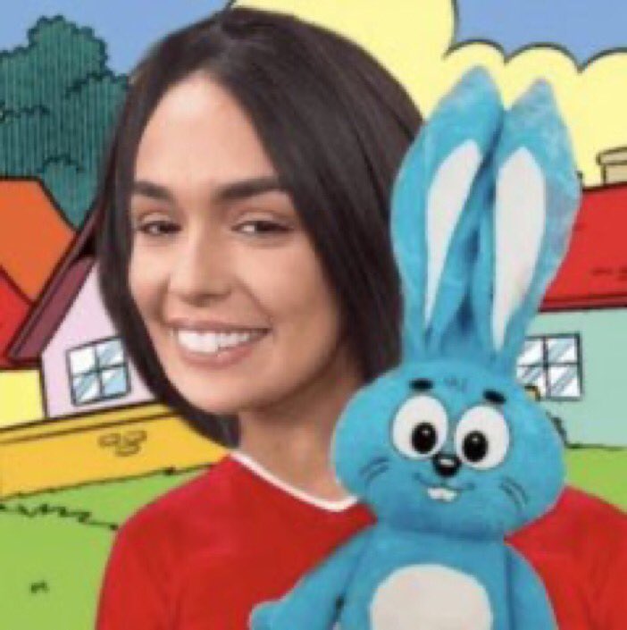 girlwearsart's tweet photo. continuem votando na general dentução, descontem a raiva de vcs nos votos lá no gshow #ForaLarissa #ForaLariTruce https://t.co/Gap4l4WHWU