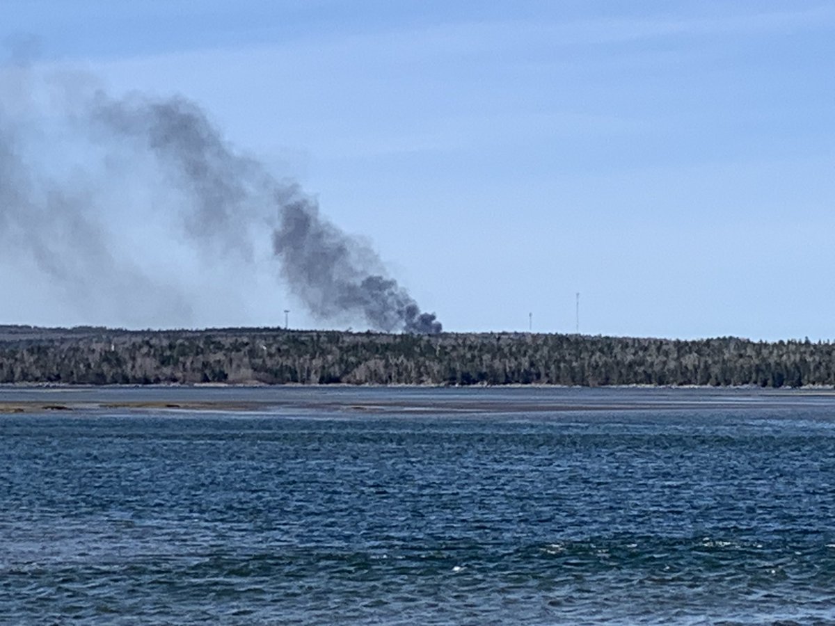 SheldonjMiller's tweet photo. @HRMFireNews Not exactly sure.  Around Mineville / Preston maybe? https://t.co/o5siu87YMm