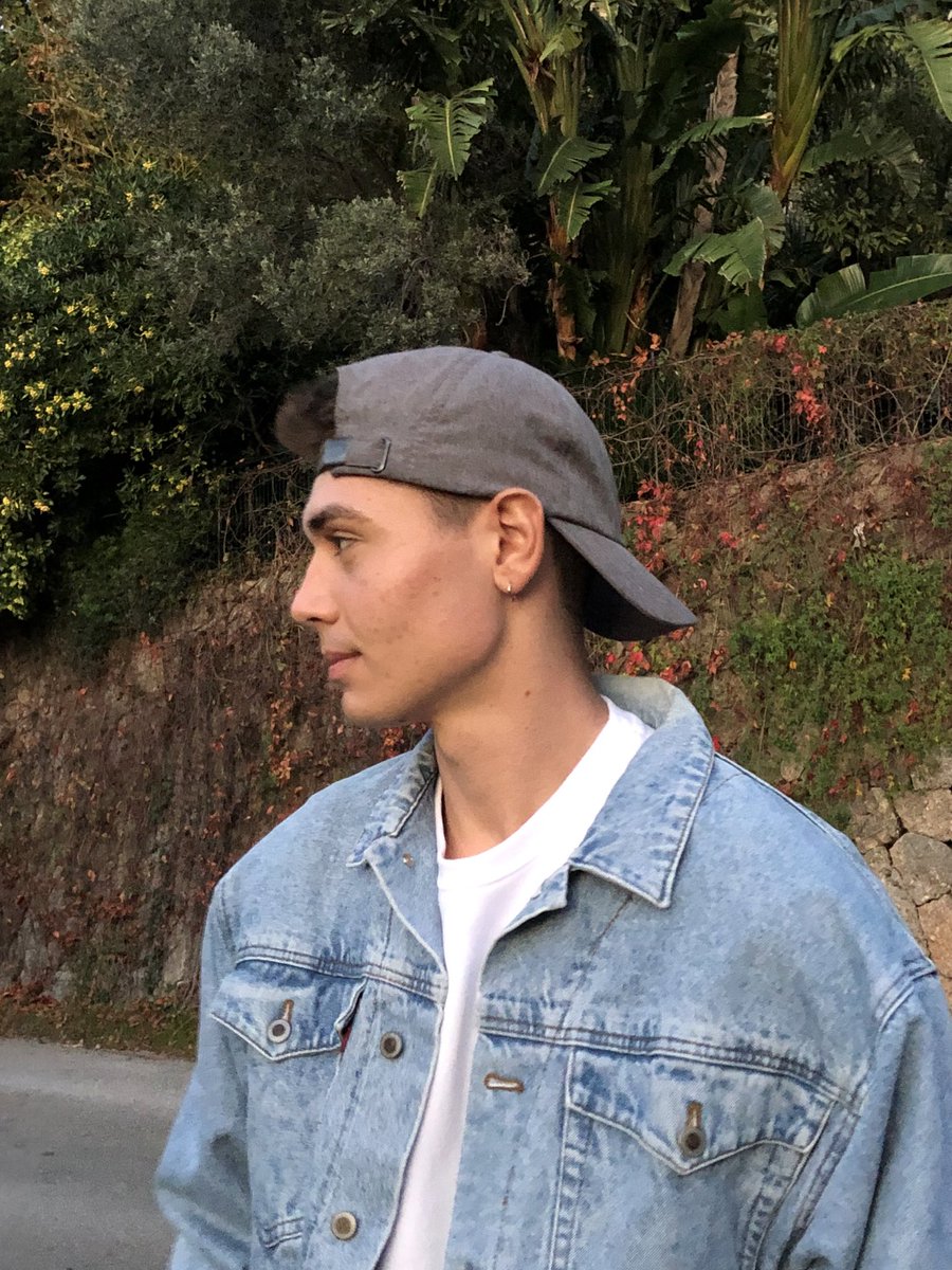 carlitosmerou's tweet image. A lucir nariz pues