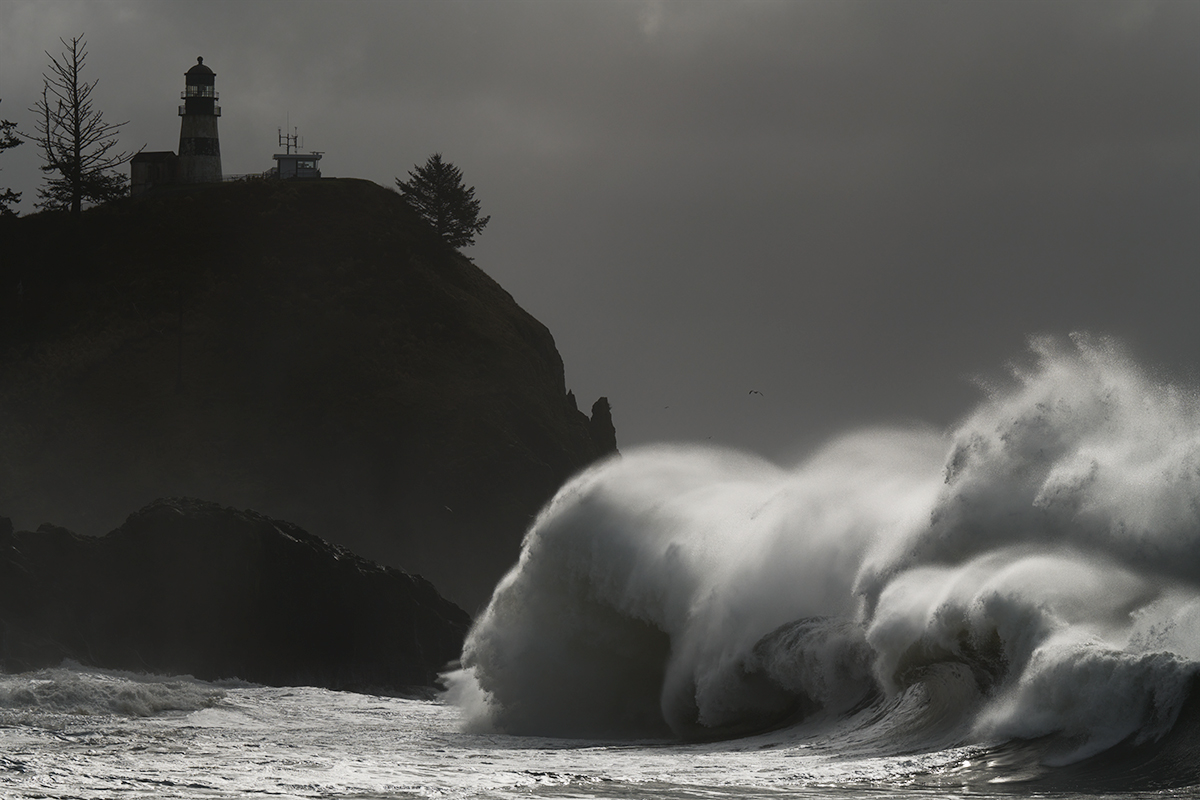 I titled this image "Good Karma". I actually got the name off a boat, which I think is appropriate. But it's also good karma to be lucky enough to capture big waves like these, and in such beautiful light.

#waves #storms #surf #oceanlovers