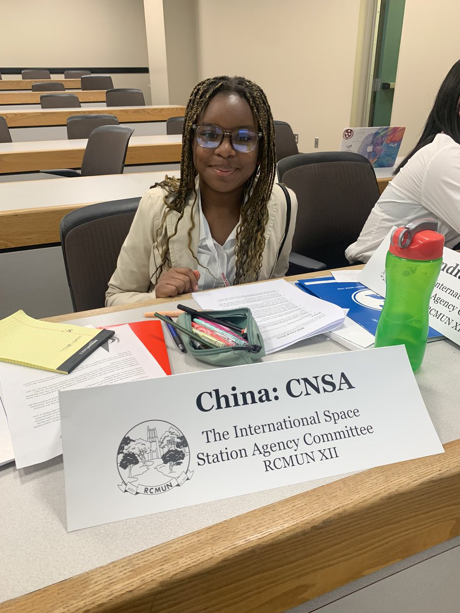 miss_weiner's tweet photo. Team WB is crushing it! #MUN #rcmun https://t.co/n47crzrgsT