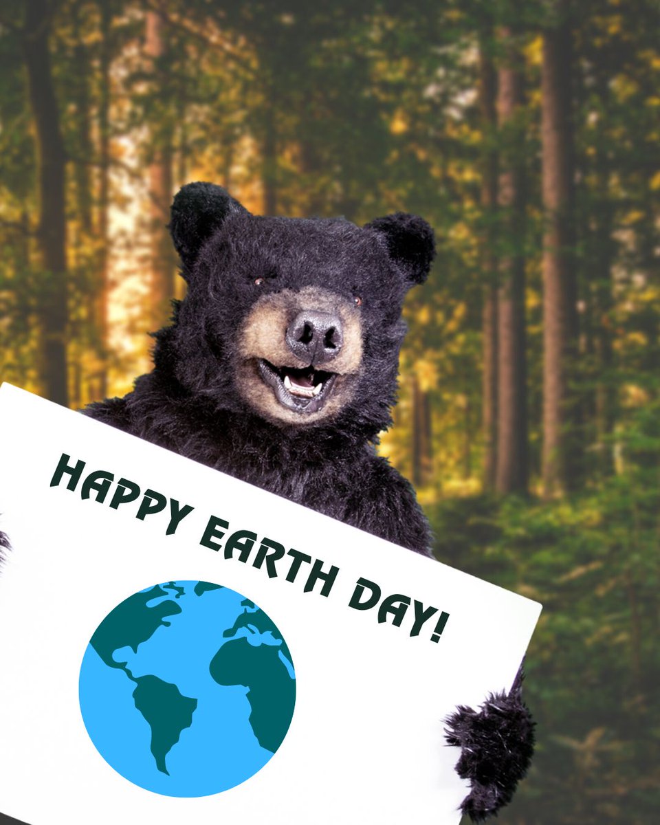 Happy Earth Day! Let’s celebrate all of those green spaces with our furry friends out there. 🌎 🐾 #NationalEarthDay