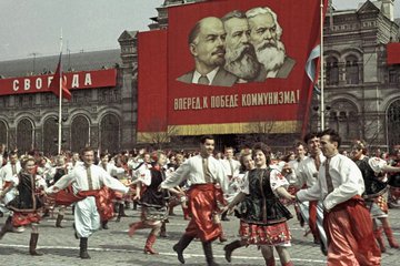 HAPPY MAY DAY! 🥳