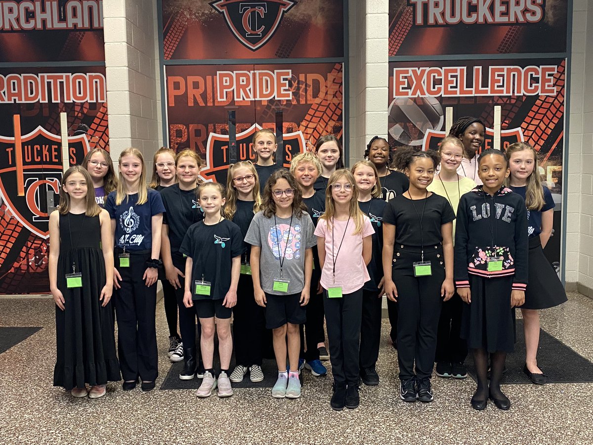 ButtsRoadMusic's tweet photo. Young musicians from @ButtsRoadInt, Camelot Elem., and Grassfield Elem representing @cpschoolsva at All-Virginia Elementary Chorus! https://t.co/ouuboiIczS