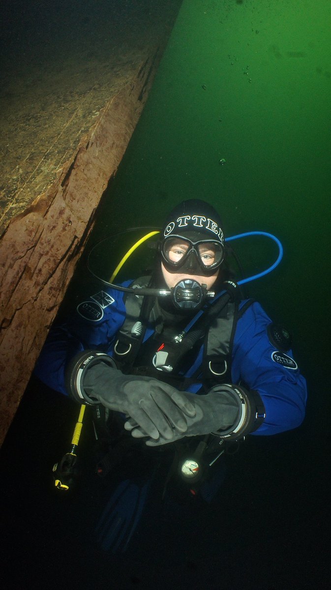 🌊🌍💙 Happy Earth Day, fellow ocean enthusiasts and eco-warriors! 💙🌍🌊

This Earth Day, I invite you to join me in taking action to protect our oceans.

Together, we can make a difference and ensure our oceans remain a thriving, magical place for generations to come.