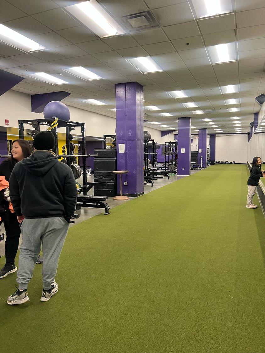 SamTyHaug's tweet photo. Had a great time at Mankato today! Thank you @CoachBowen98 for the invite!! https://t.co/TTvu6mTg84