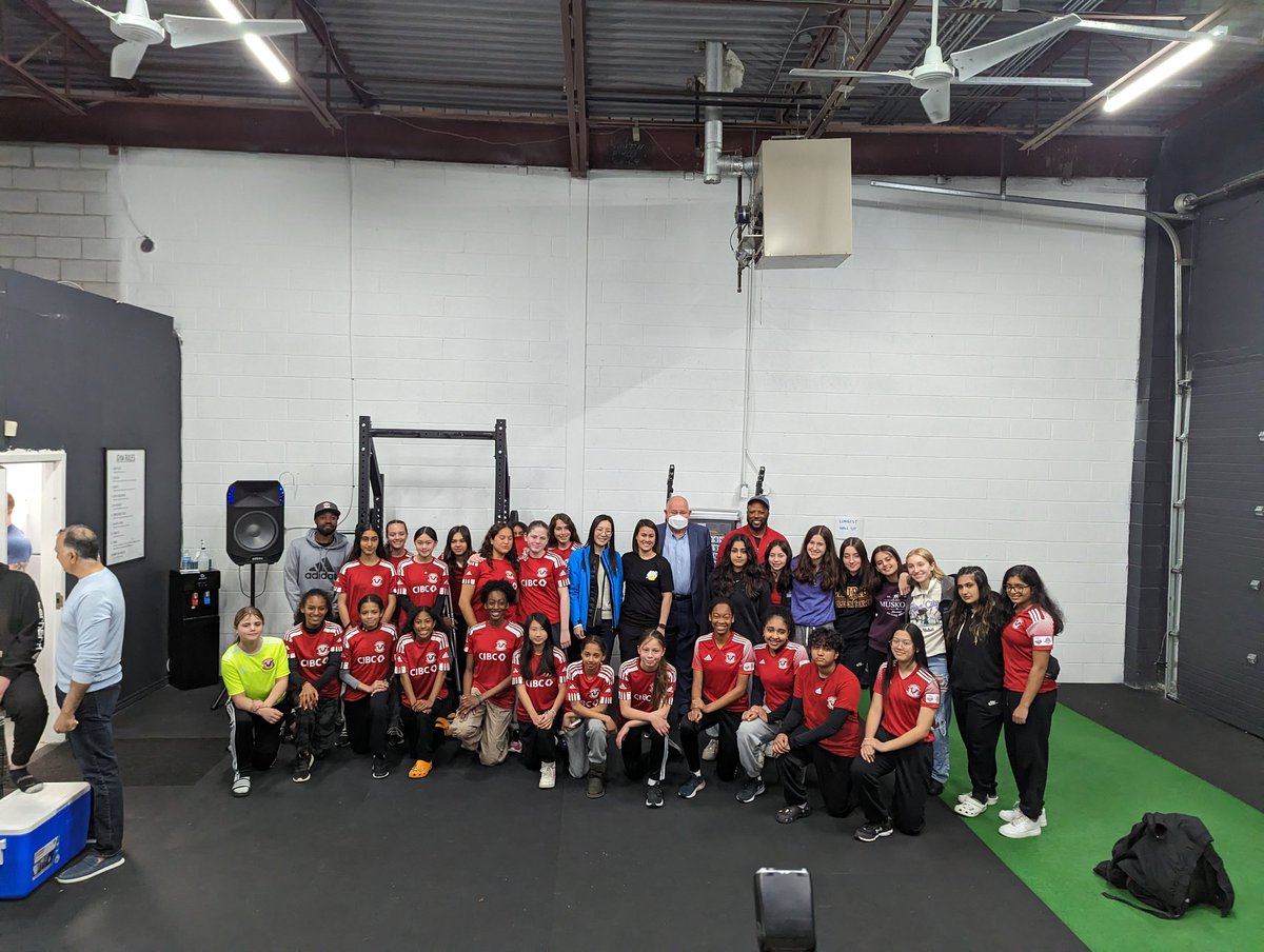 thehivesportmed tweet picture