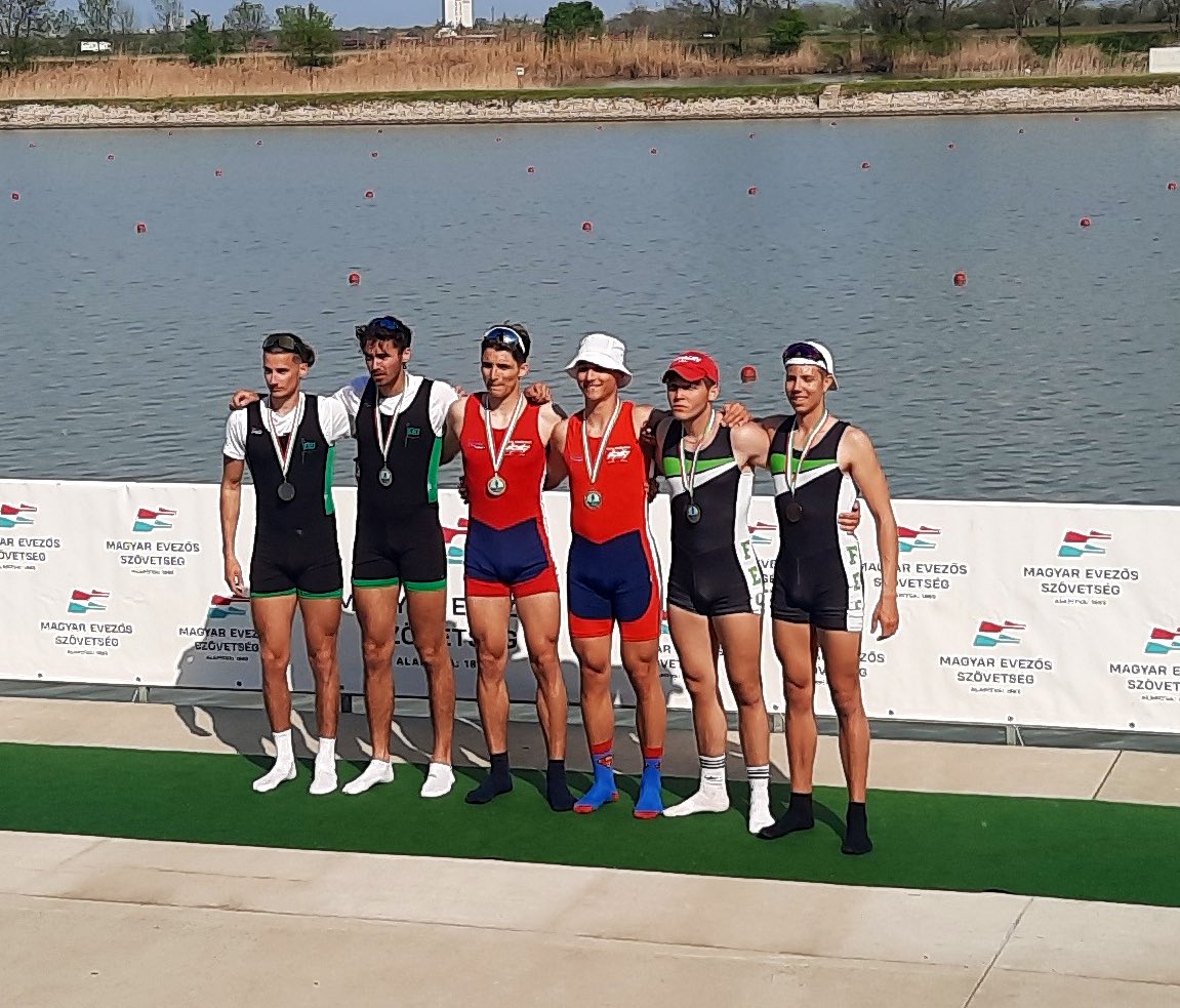 KbenceRow's tweet photo. Hungarian u23 selection competition
3rd place in pairoar https://t.co/4NjLeBS7AR