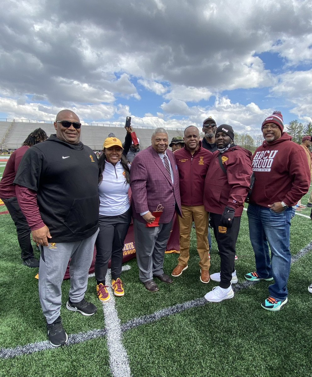 StudentPres's tweet photo. Congratulations to Coach Comegy and the 1995 Football Championship team. Thank you for returning to Central State University Spring Football. #CentralState87 https://t.co/gZMV00UbVe