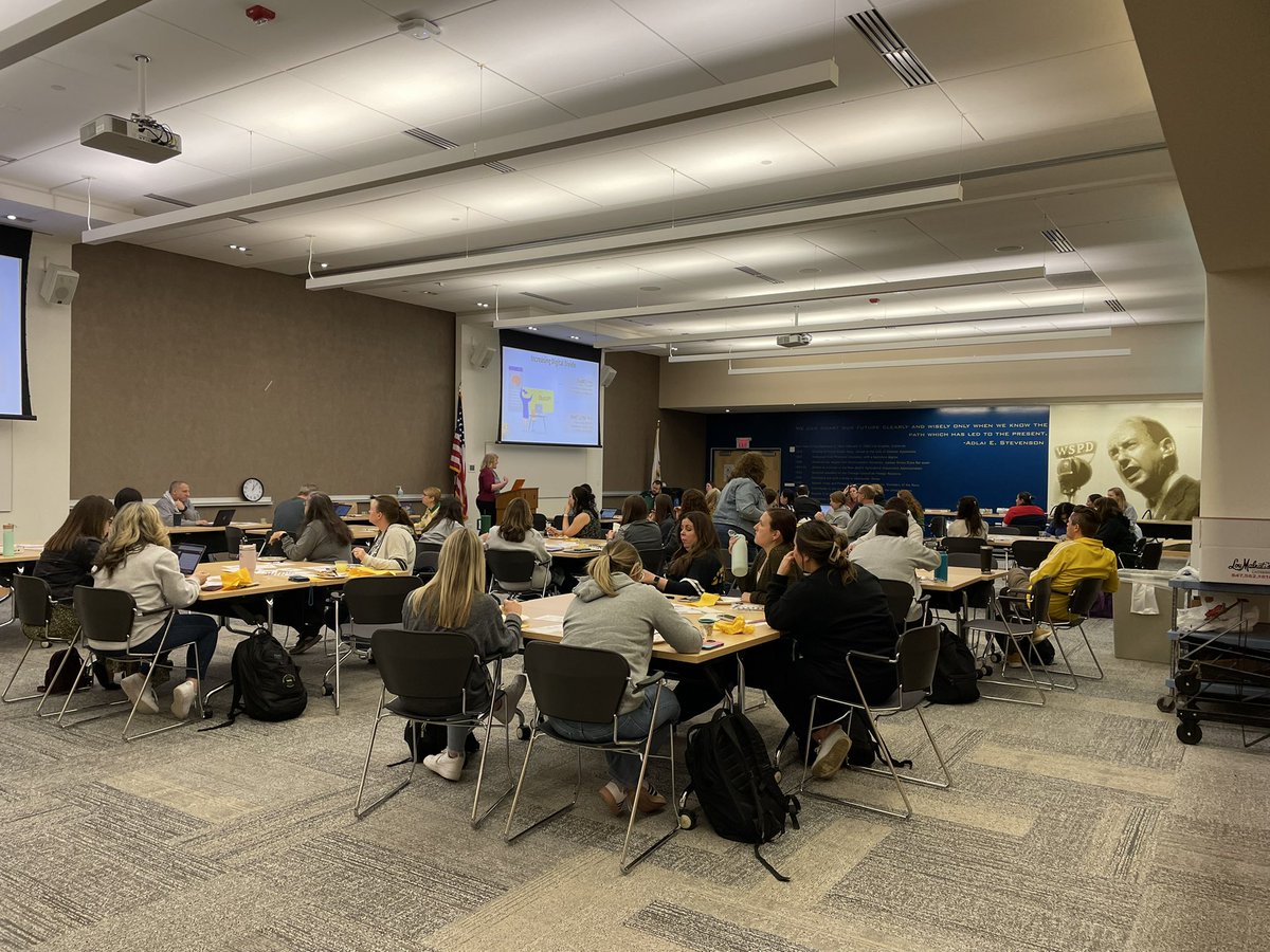 bargentar's tweet photo. Thank you to the over 150+ faculty and staff who attended our ChatGPT 101 LnL. I had the privilege of co-presenting with my awesome co-coach and the amazing Lit coaches. @dargentar125 @stevensonhs @chollerwood @SHS_LiteracyMR https://t.co/PEjATXyLPH
