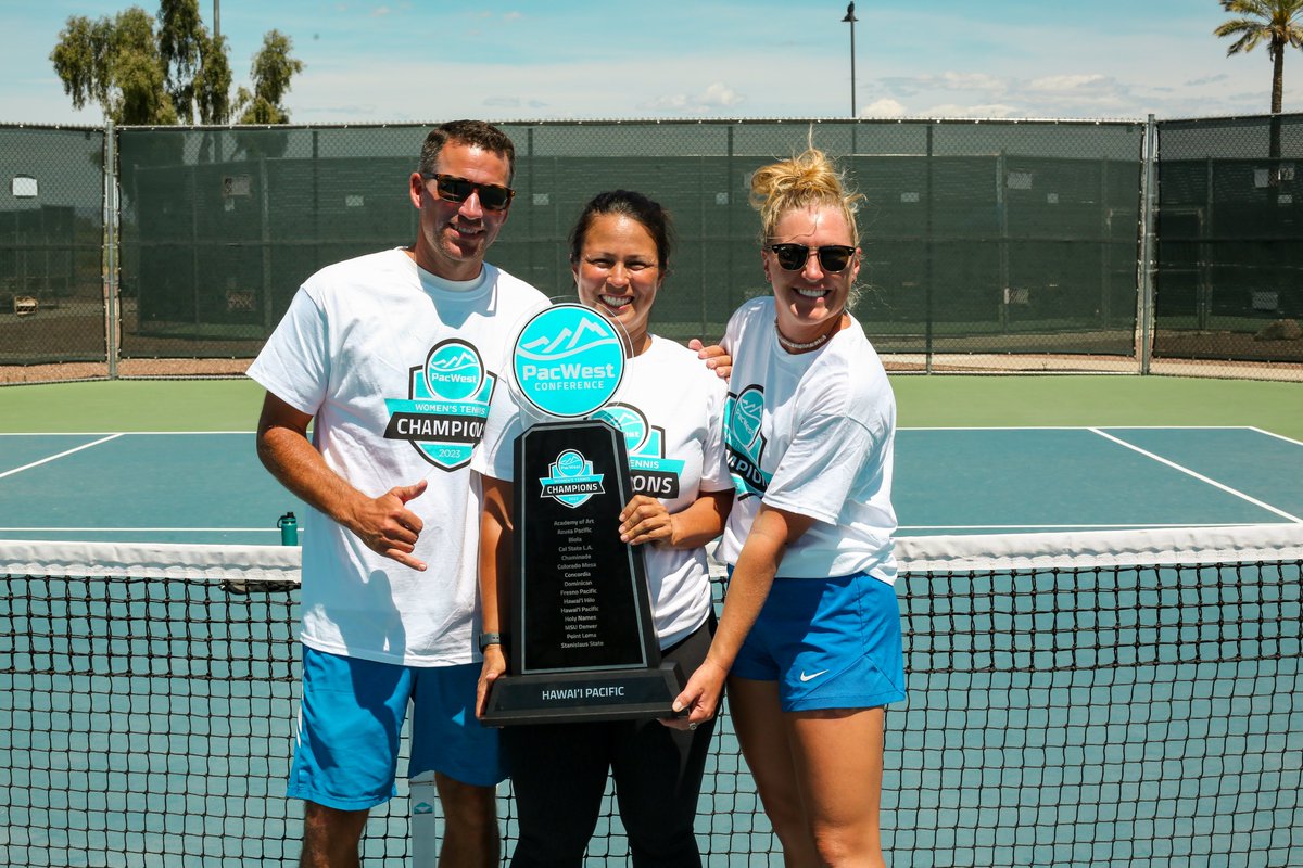 HPU Athletics (@hpusharks) on Twitter photo Women's Tennis Reigns Supreme in PacWest, Tilgner Named Most Outstanding Player
Read more ➡️ bit.ly/3ArfrZy Women's Tennis Reigns Supreme in PacWest, Tilgner Named Most Outstanding Player
Read more ➡️ bit.ly/3ArfrZy